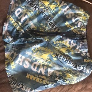 Men’s swimming trunks